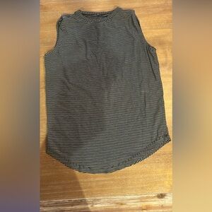 Lululemon Striped Sleeveless Women's Top Size 4